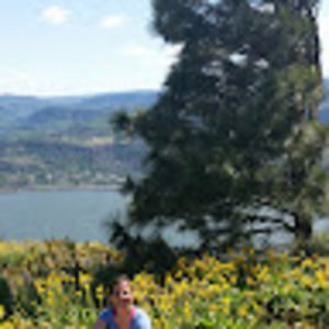 Meet your Posher, Suzanne